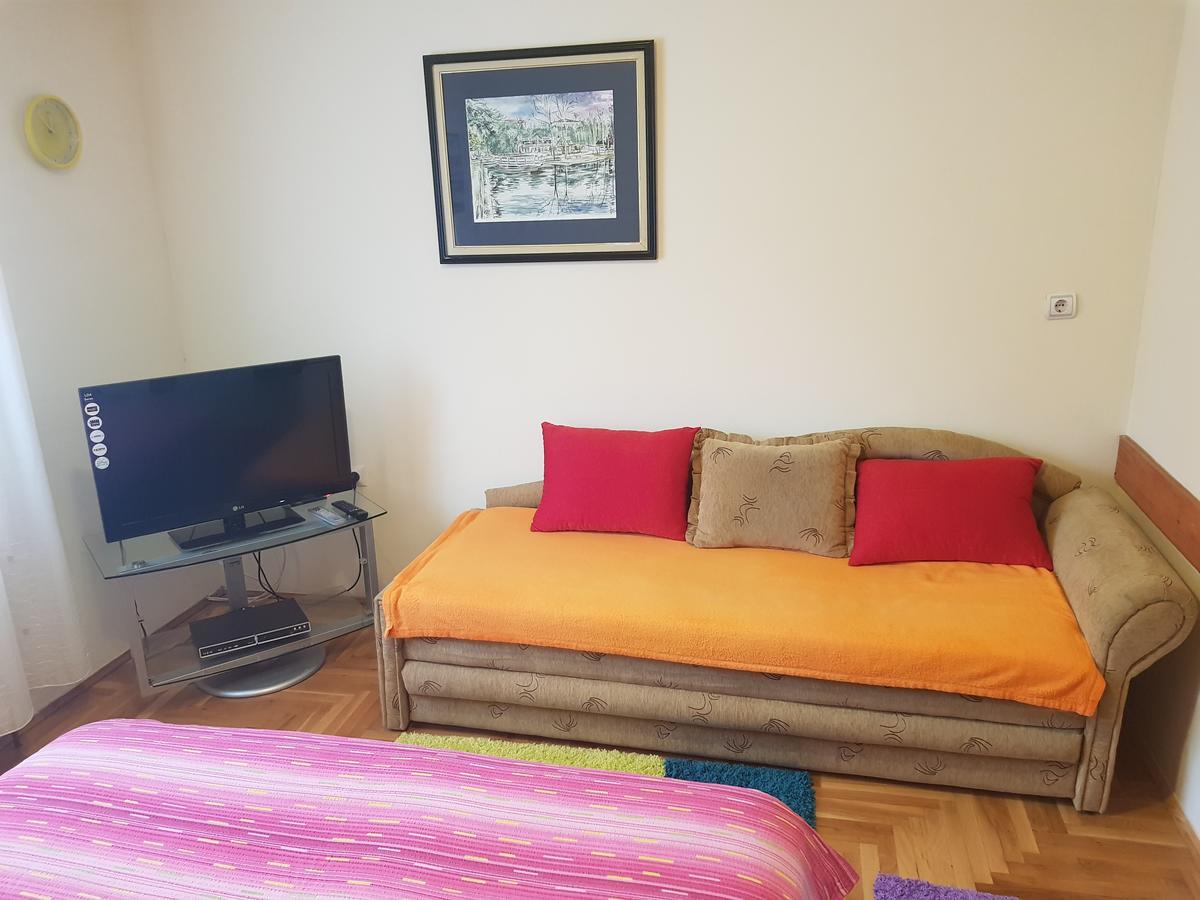 Apartmani Don 즐라티보 외부 사진