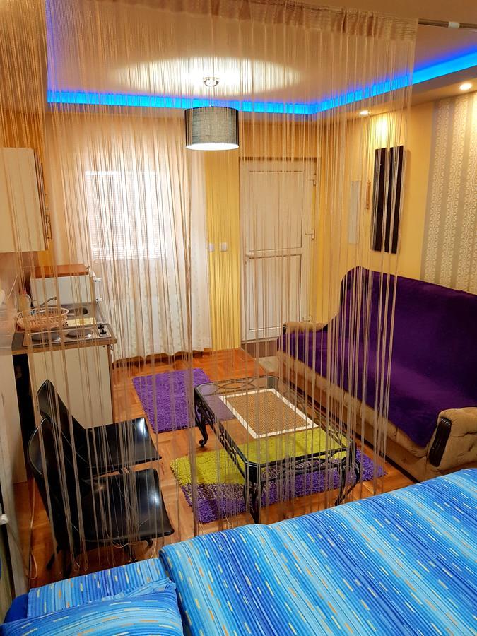 Apartmani Don 즐라티보 외부 사진